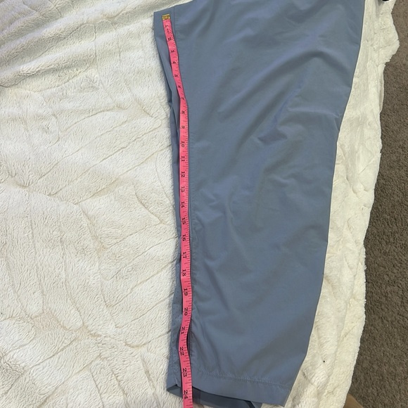 Nike Women’s Gray Athletic Pants - Picture 9 of 9